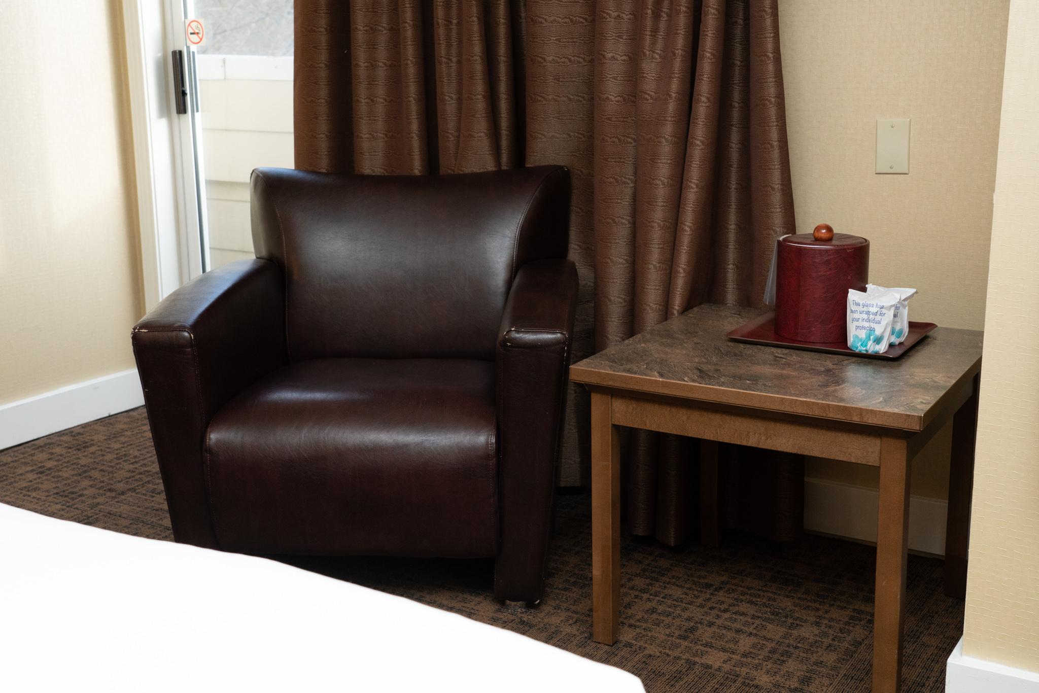 Irwin'S Mountain Inn Banff Ngoại thất bức ảnh