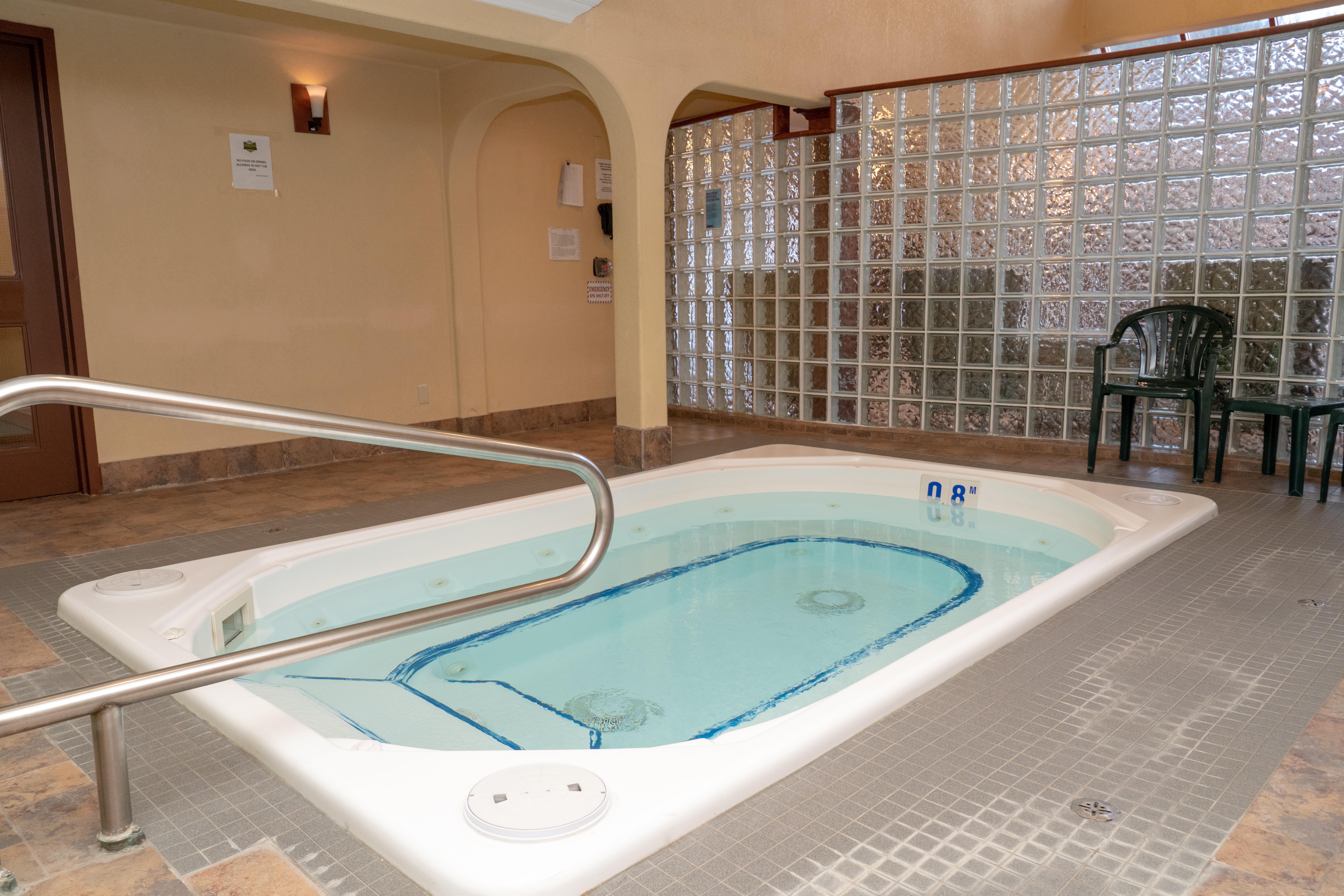 Irwin'S Mountain Inn Banff Ngoại thất bức ảnh