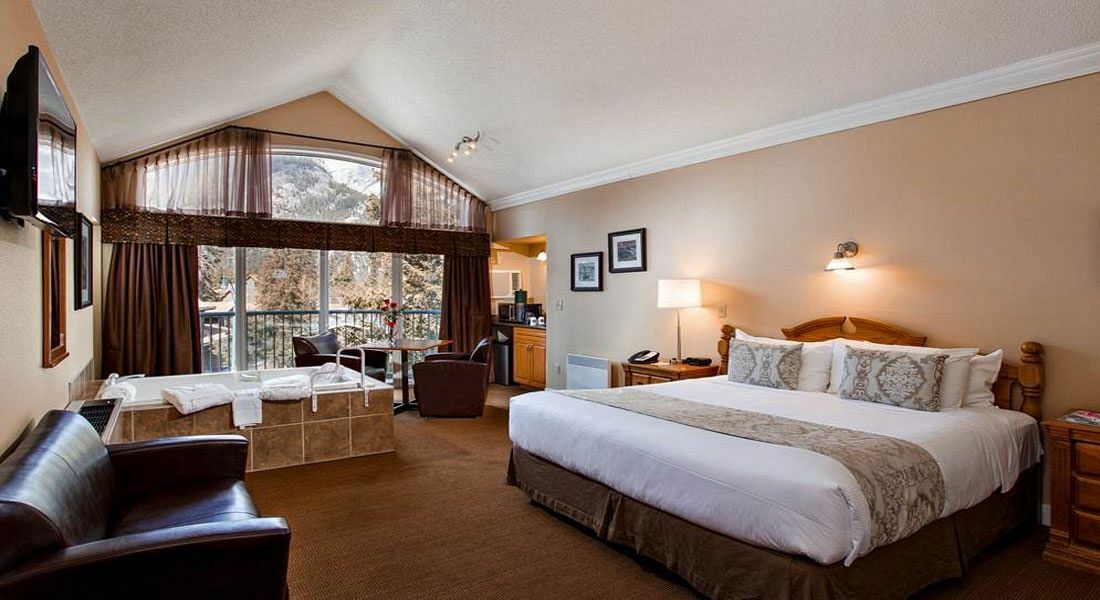 Irwin'S Mountain Inn Banff Ngoại thất bức ảnh